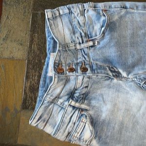 ardenes jeans. size 3.